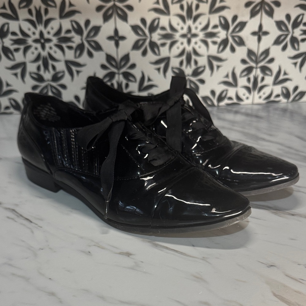 Nine West Black Patent Leather Flats